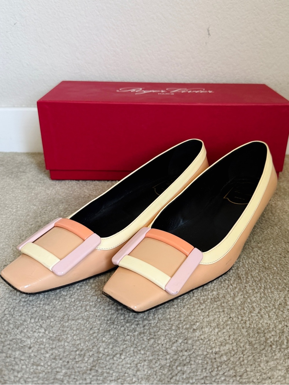 Roger Vivier Belle Vivier Patent Leather Ballerina